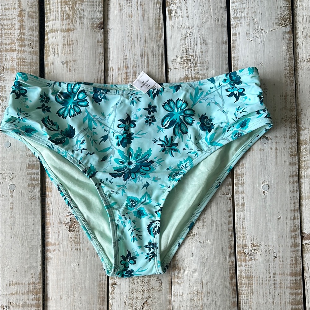 Cupshe Earthly Aruba Bikini Bottom Size M New NWT